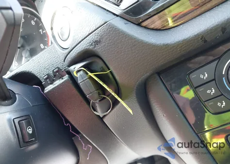 2014 BMW X1 xDrive35I из США, поврежденный, VIN WBAVM5C52EVV92216